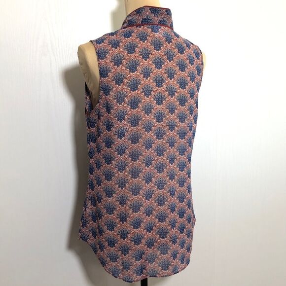 Cabi Shirt Womens Small Blue Red Sleeveless Sheer Blouse Mandarin Collar Fan - Picture 6 of 11